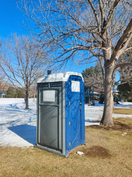 Portable Restrooms for Agricultural Sites in Tipton, CA